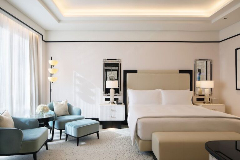 how can hotels be more sustainable